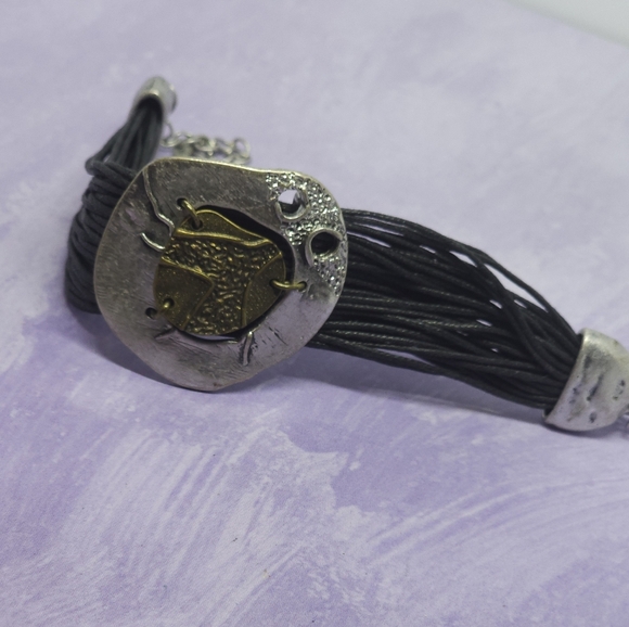 VCLM Black & Silver Tone Textured Chunky Bracelet - Picture 6 of 7